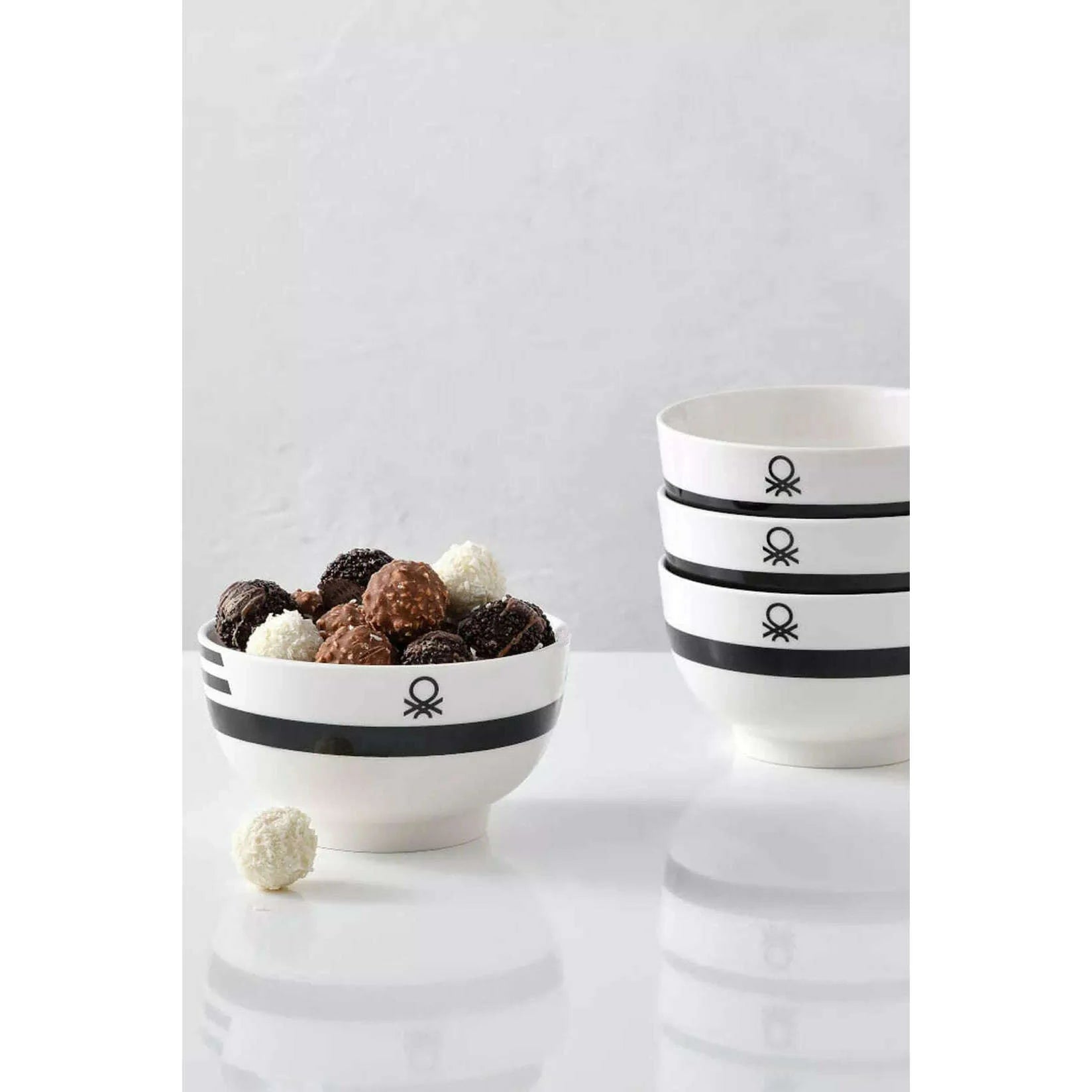 Black&White Collection, Set of 4 Bowls - Medaid International