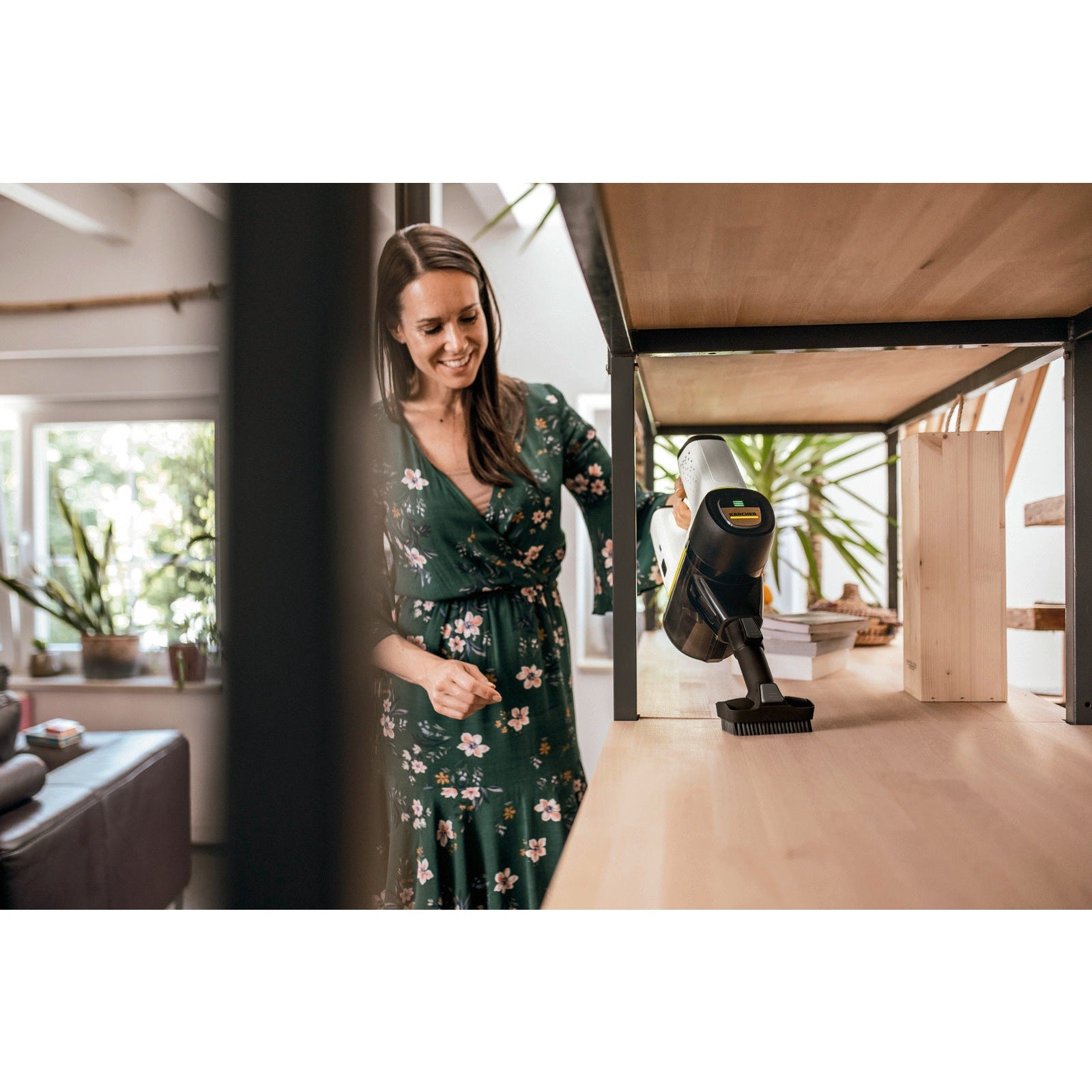 Battery-Power Vacuum Cleaner VC 6 Cordless OurFamily - Medaid International