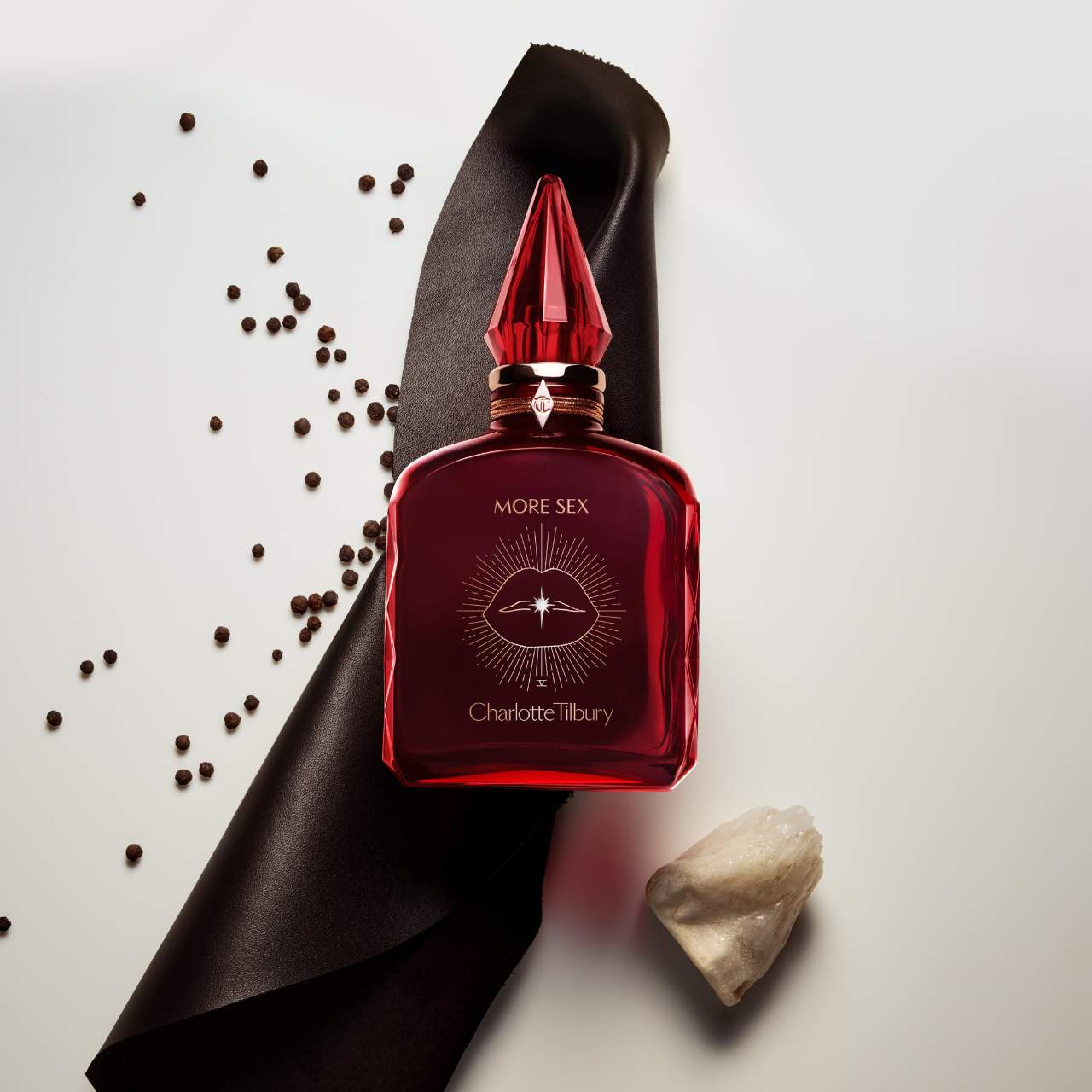 Charlotte Tilbury - Scents That Make You Feel Perfume Discovery Set - Medaid