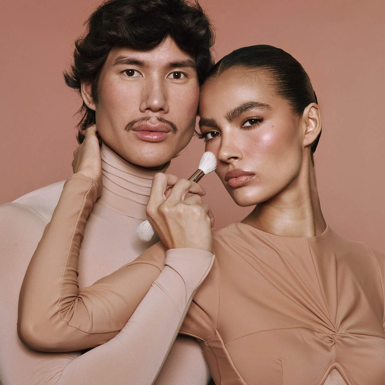PATRICK TA - Dual Ended Precision Blush Brush - Medaid