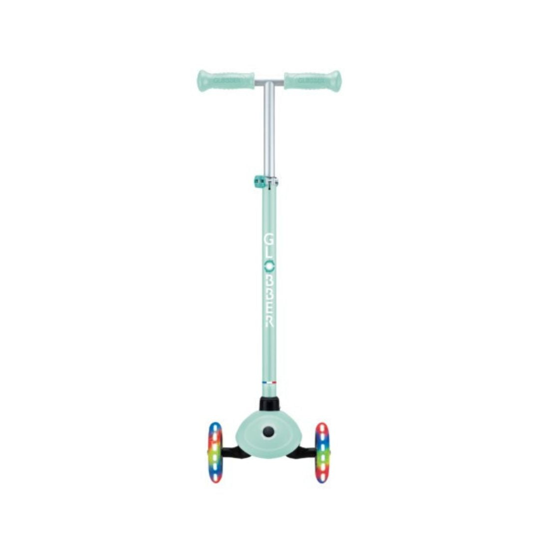Globber Scooter Primo Lights Mint - Medaid International