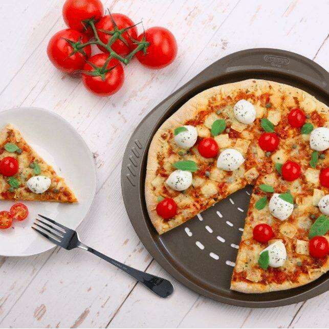 Pizza Pan 32cm - Medaid International
