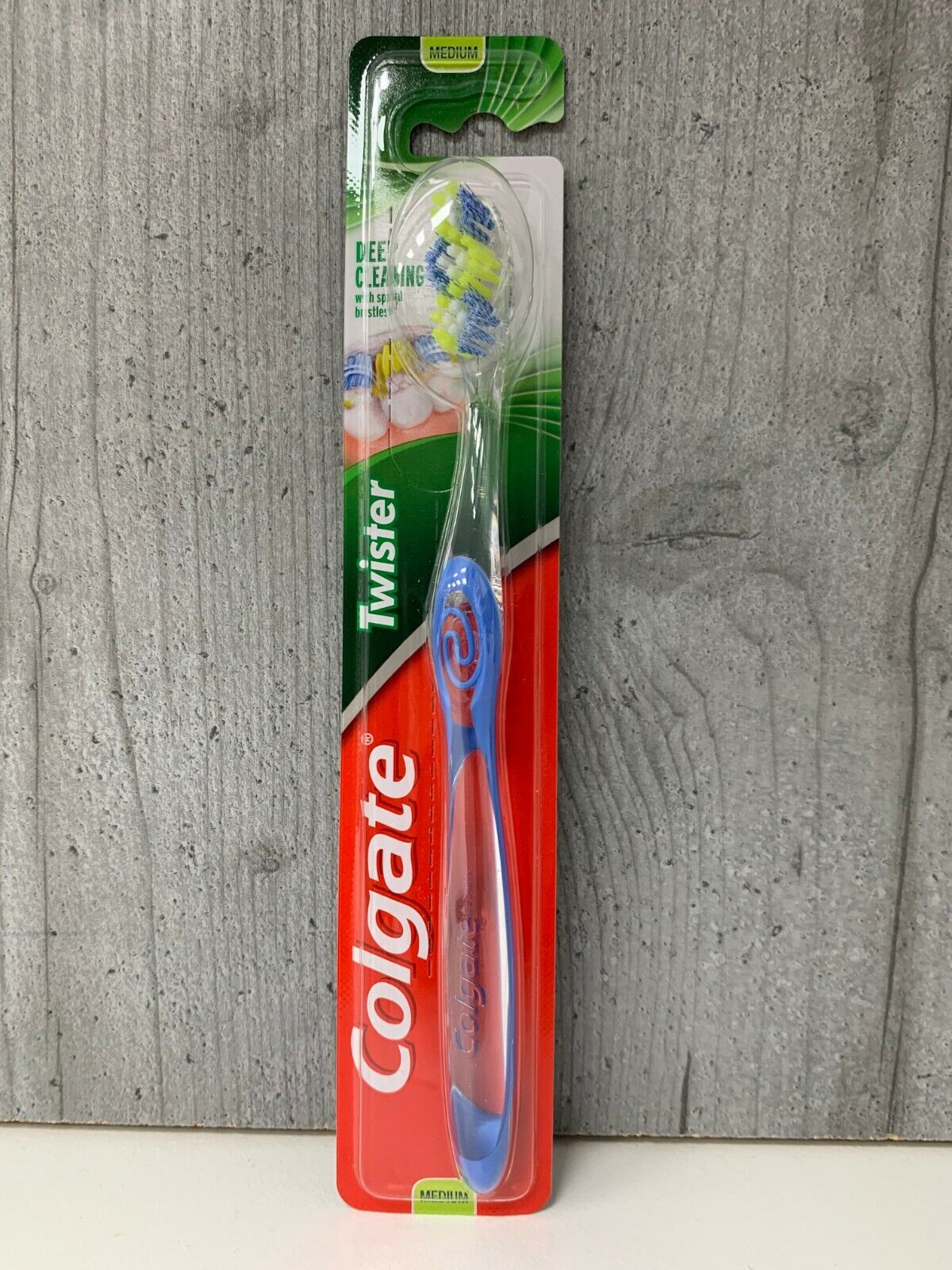 Colgate® Twister Fresh Medium Toothbrush